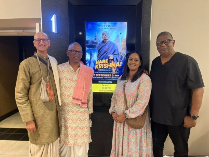 F-Smita-Krsna-Das-joins-guests-at-the-cinema-entrance